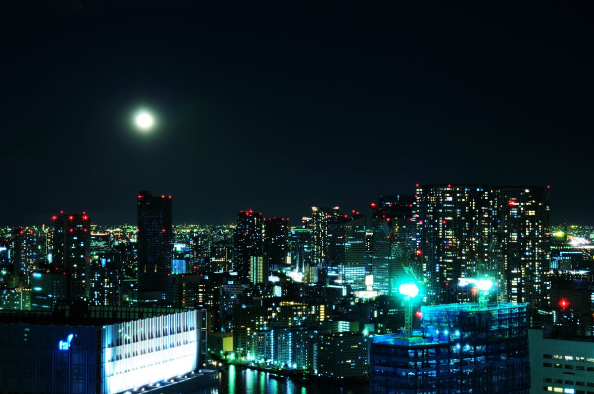TOKYO MOON LIGHT | GANREF