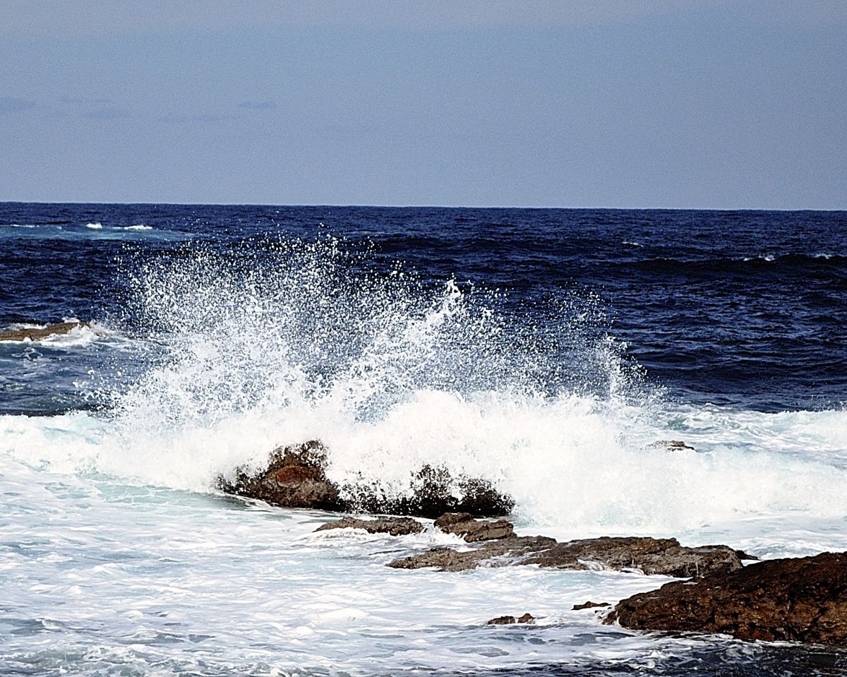 日本海 日本海の波 | GANREF