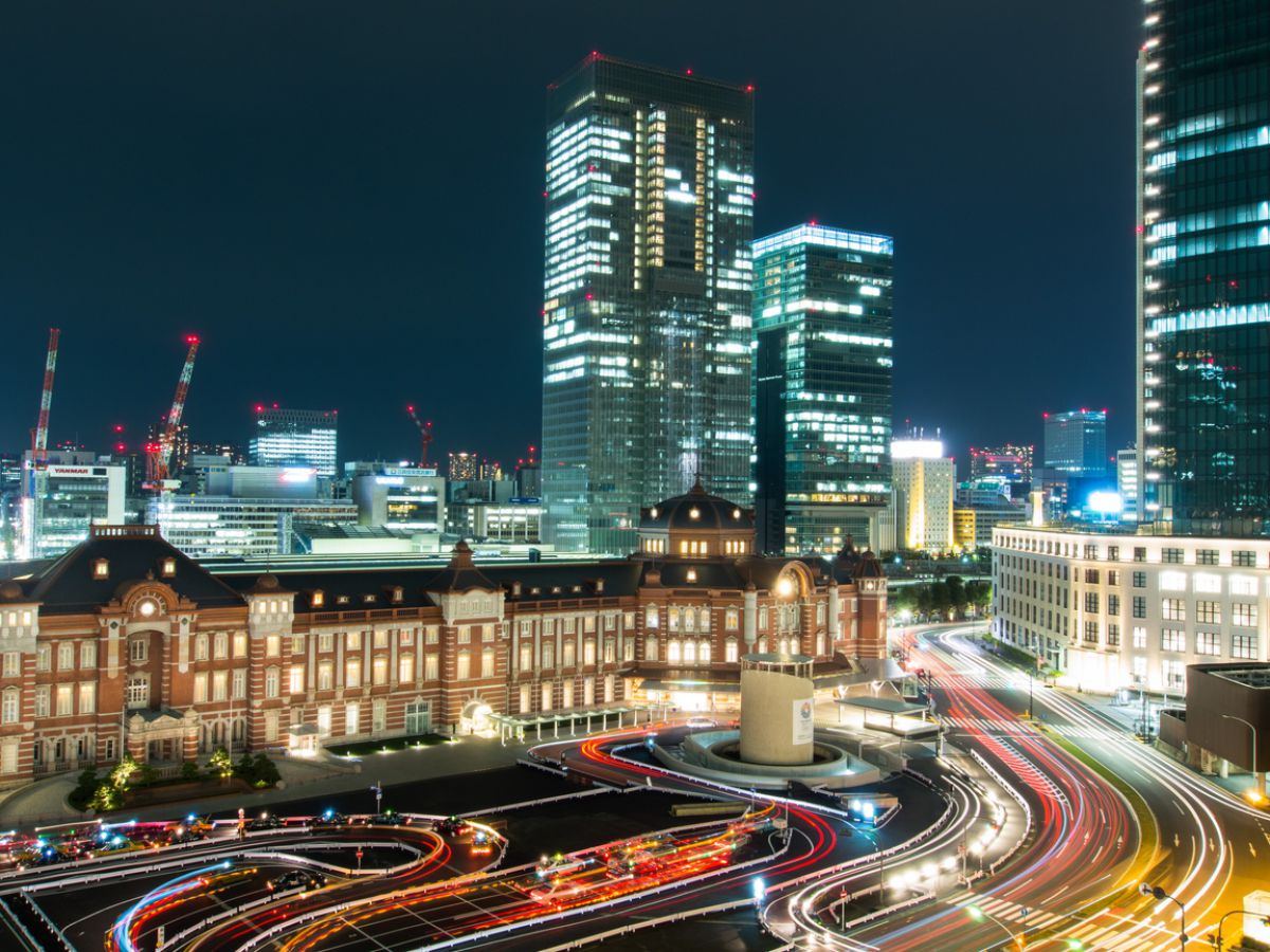 眠らない街と駅 Ganref