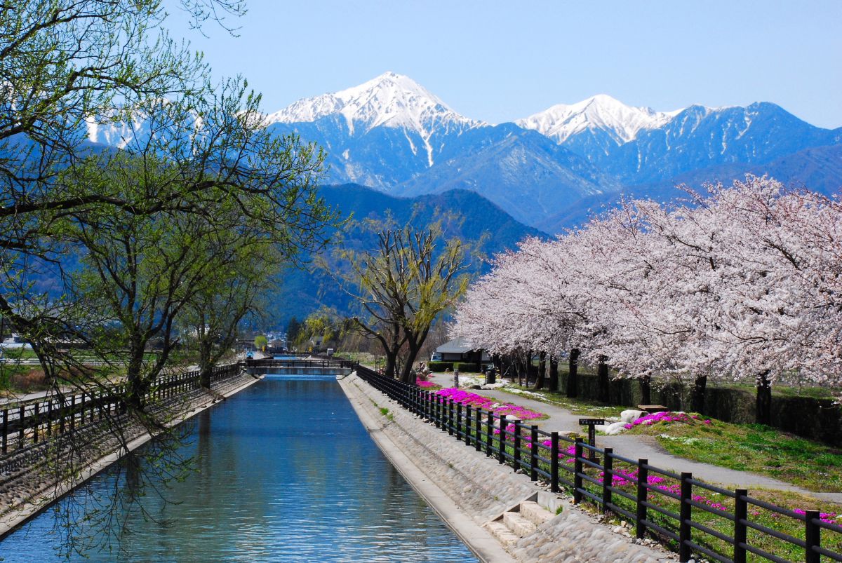 安曇野の春 GANREF