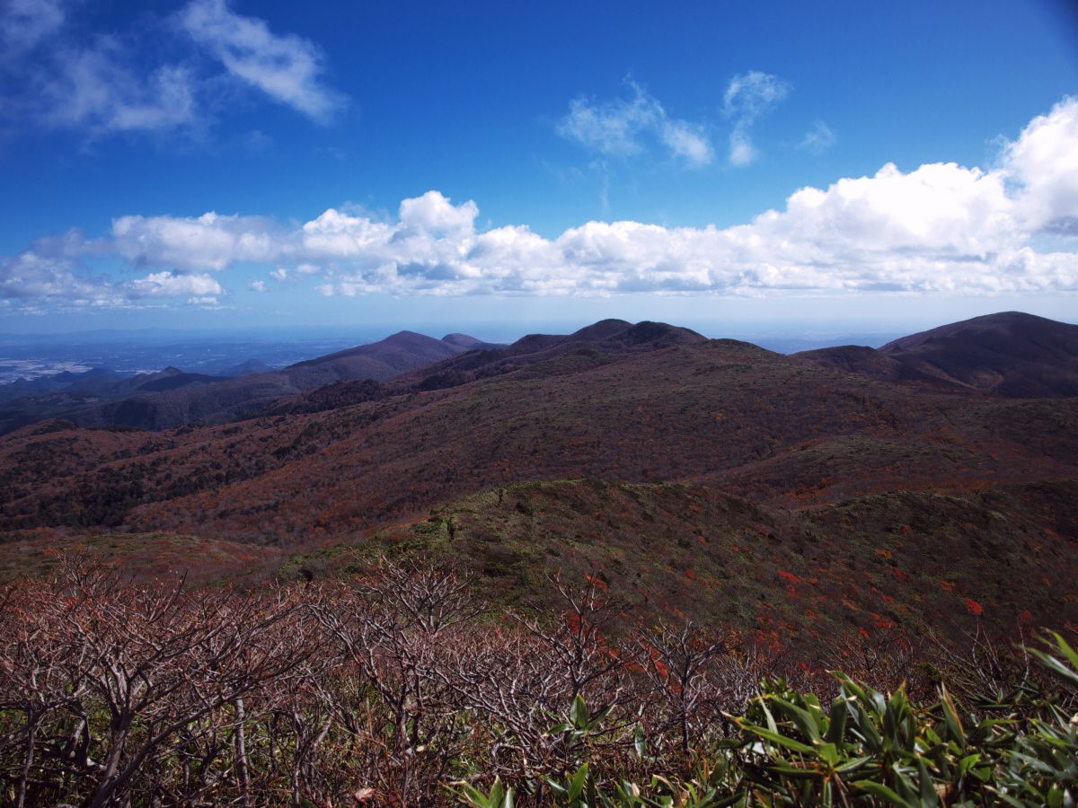 七ツ森を望む GANREF