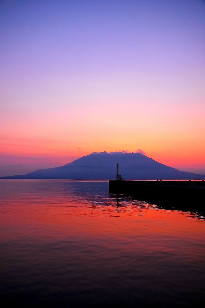朝焼けの一瞬 桜島の朝焼け・ひかりと影（20 | GANREF