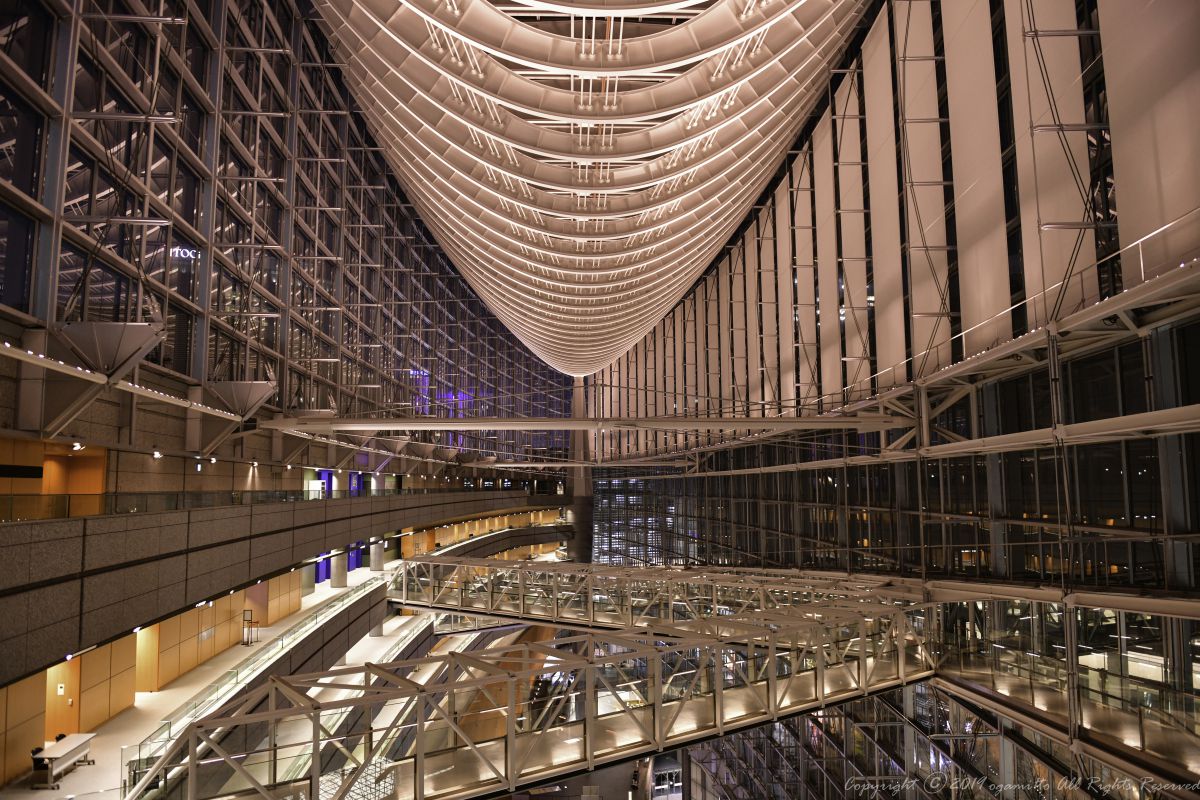 TOKYO Glass building | GANREF