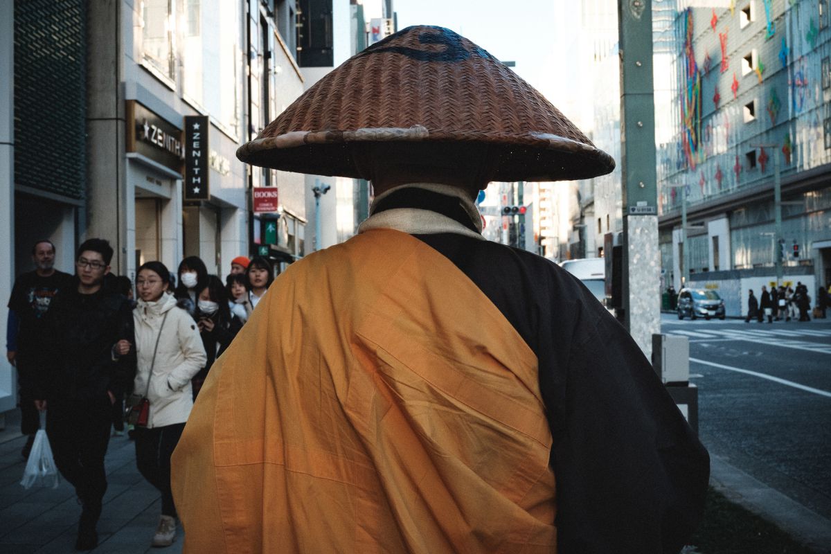 托鉢僧 | GANREF