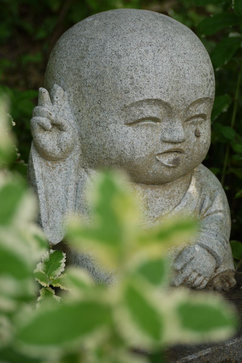 ヌプリ地蔵 鋳鉄地蔵菩薩立像 文化遺産オンライン