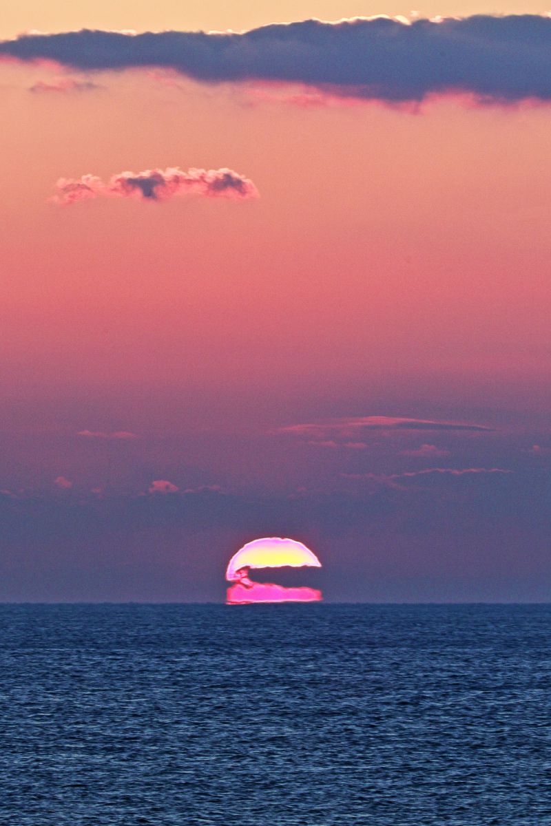 SUNSET | GANREF