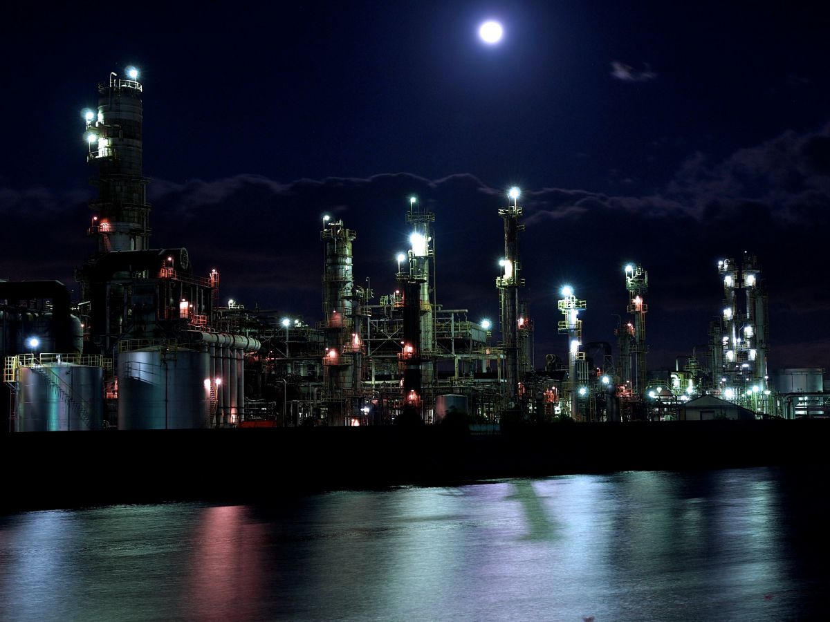 MOONLIGHT REFLECTION | GANREF