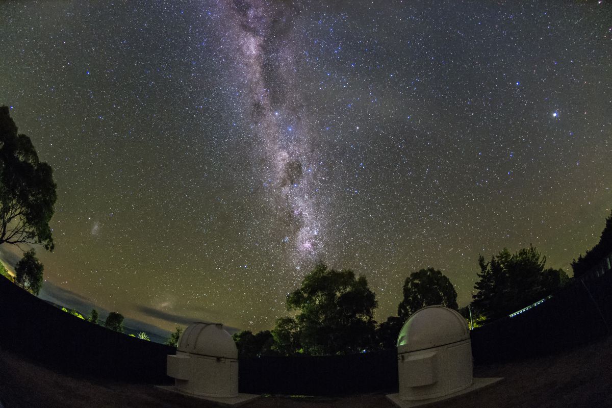 The starry night sky | GANREF