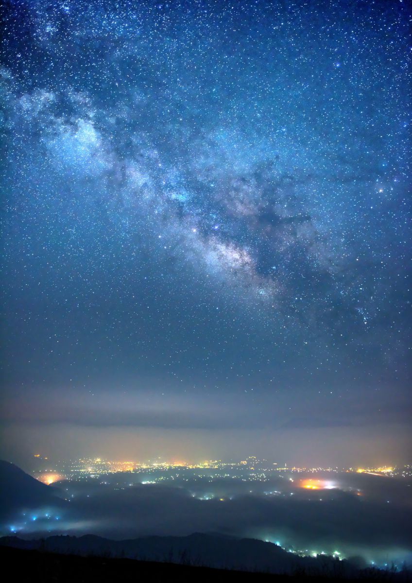 みんみん　❀天のメタリック∞龍天の川❀ 大観峰天の川 | GANREF