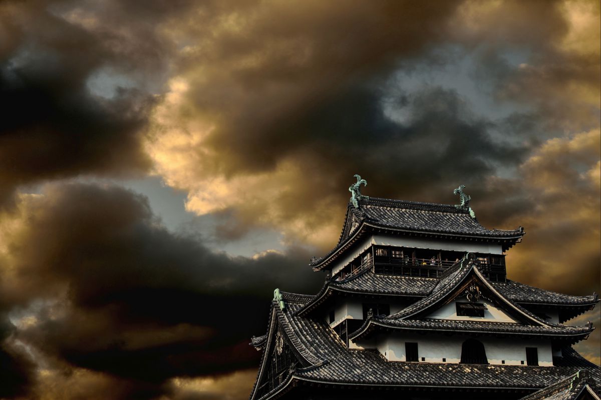 暗雲松江城