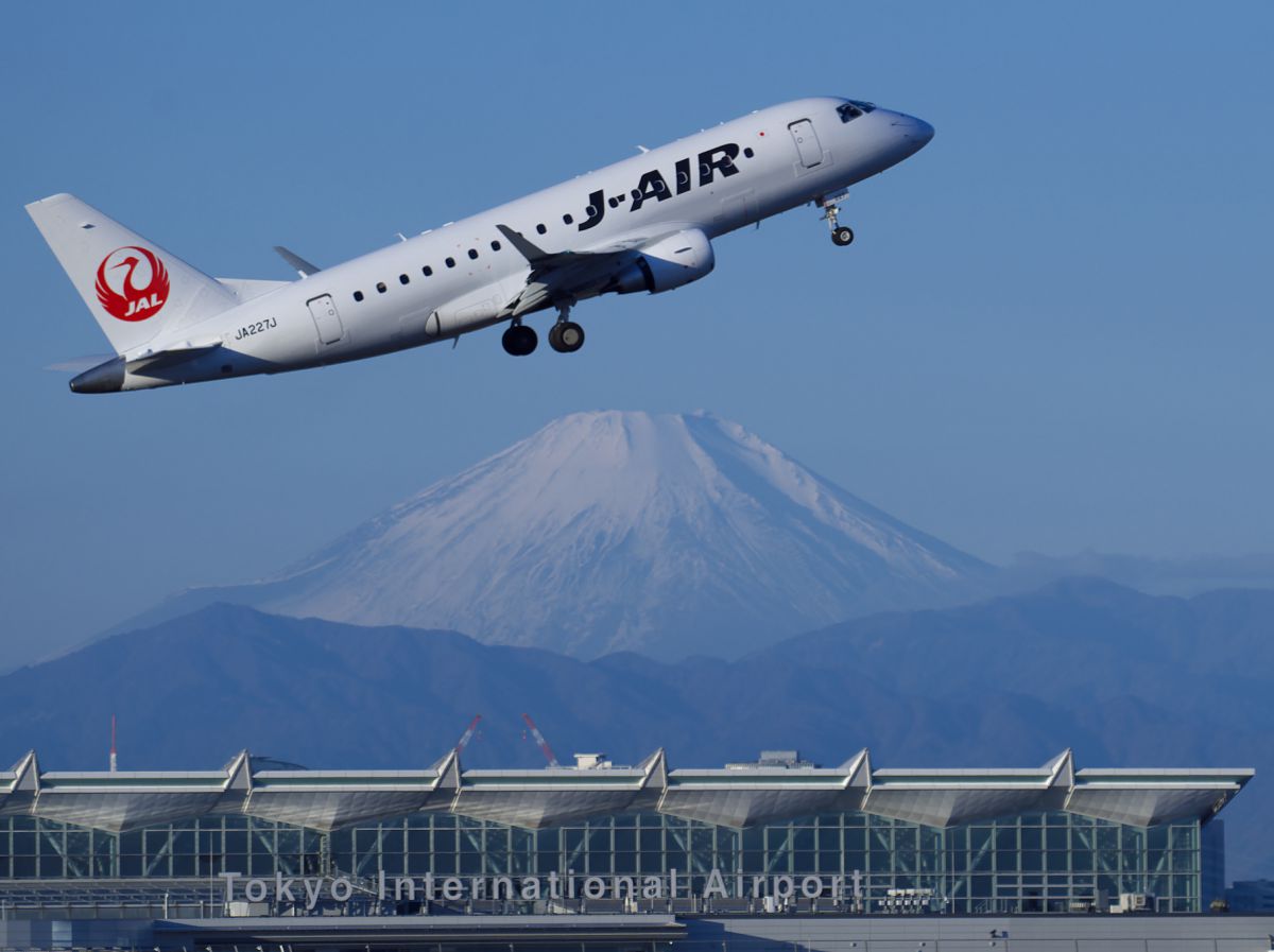 富士山と飛行機 GANREF