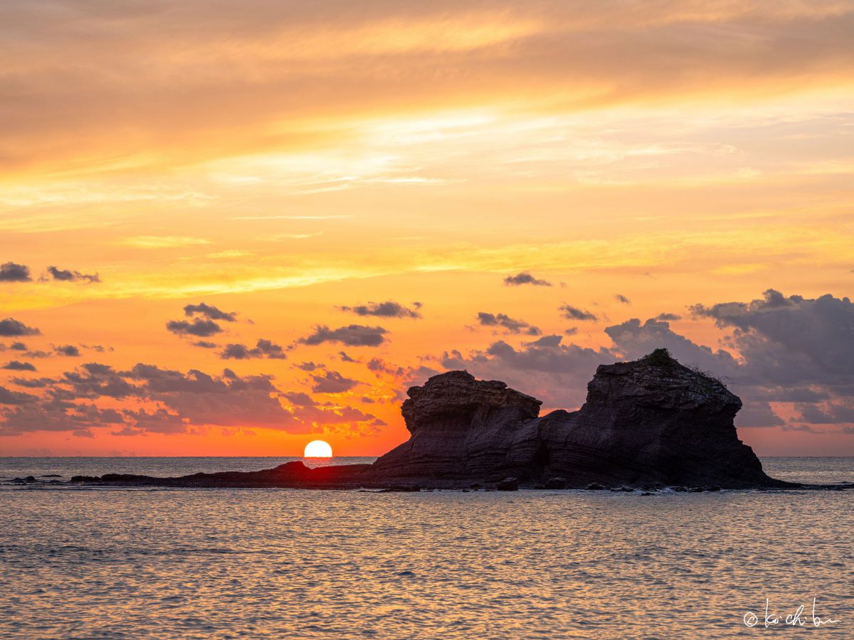 Sunset | GANREF