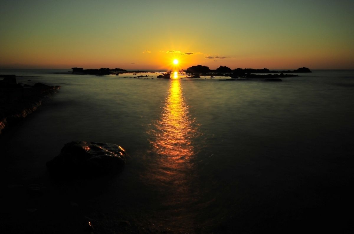 The last sunset | GANREF