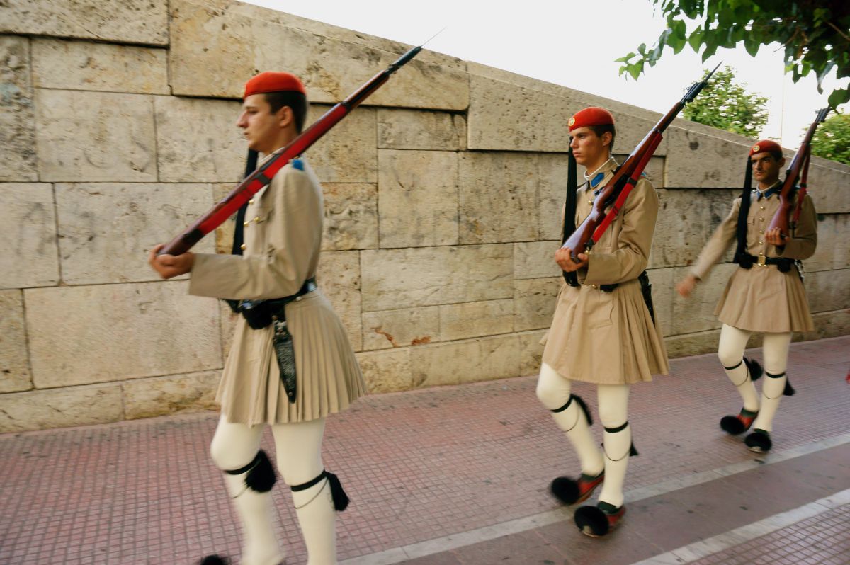 無名戦士の墓・衛兵 GANREF