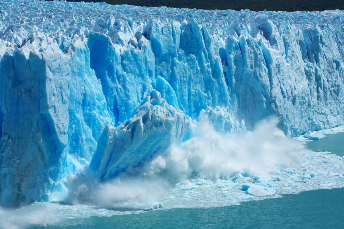 氷河が崩壊すると海が0.5メートル以上隆起する可能性がある