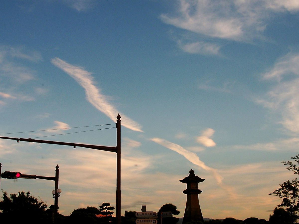 龍雲. | GANREF