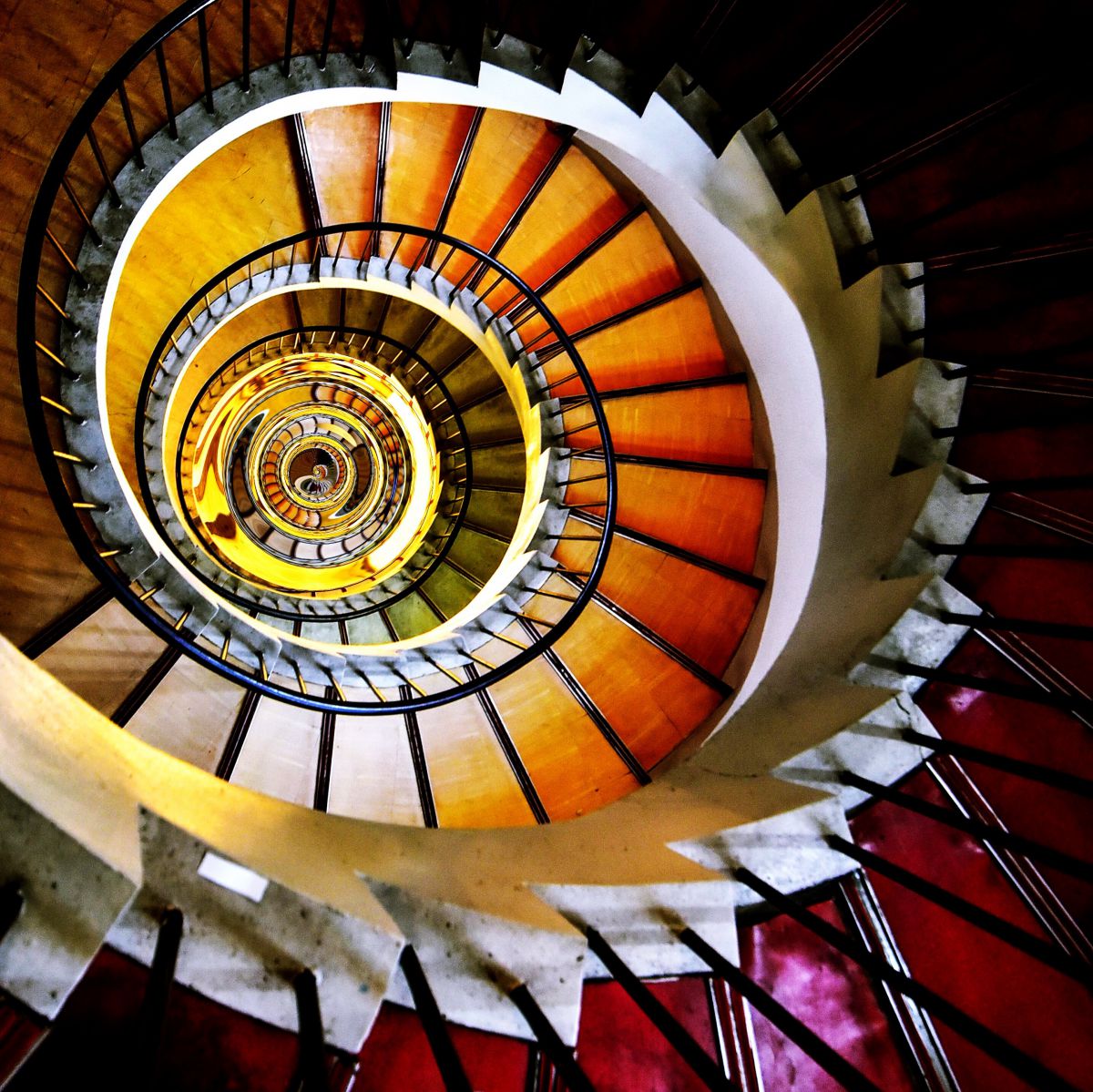 spiral z๑๑๑ne | GANREF