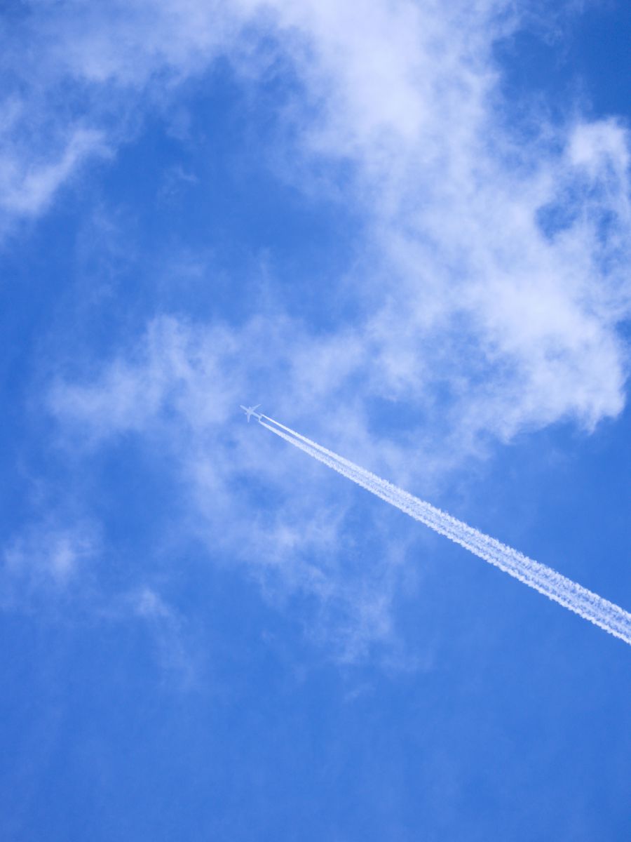 無料ダウンロード 飛行機 雲 画像 イラスト 写真