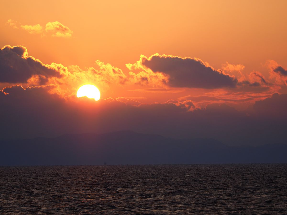 あの日の夕日 日本遺産｢絶景の宝庫 和歌の浦｣ 達磨夕日ならず、、 中秋の名月🌕