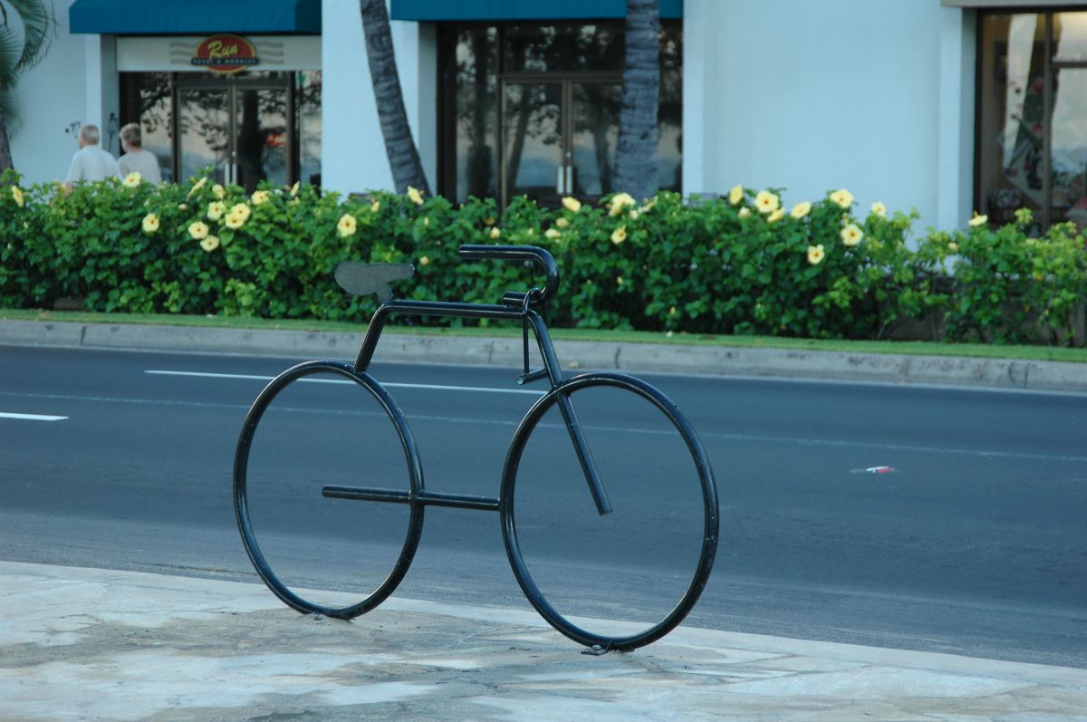 この自転車の価値が分かる方 オブジェにどうぞ