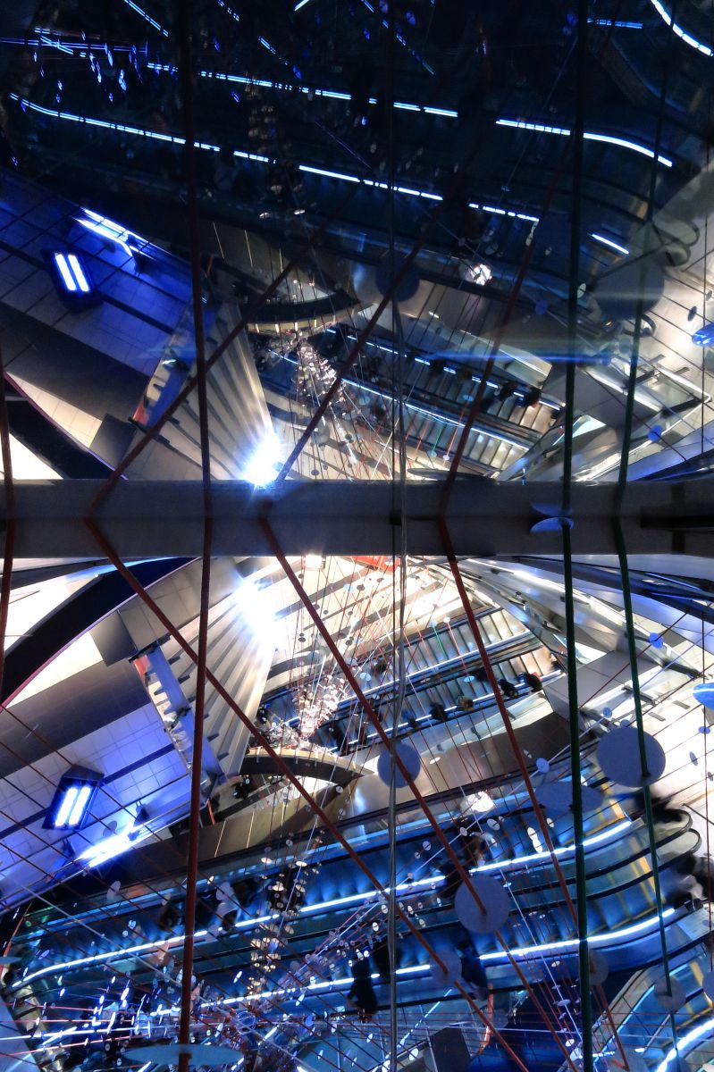 wired blue steps | GANREF