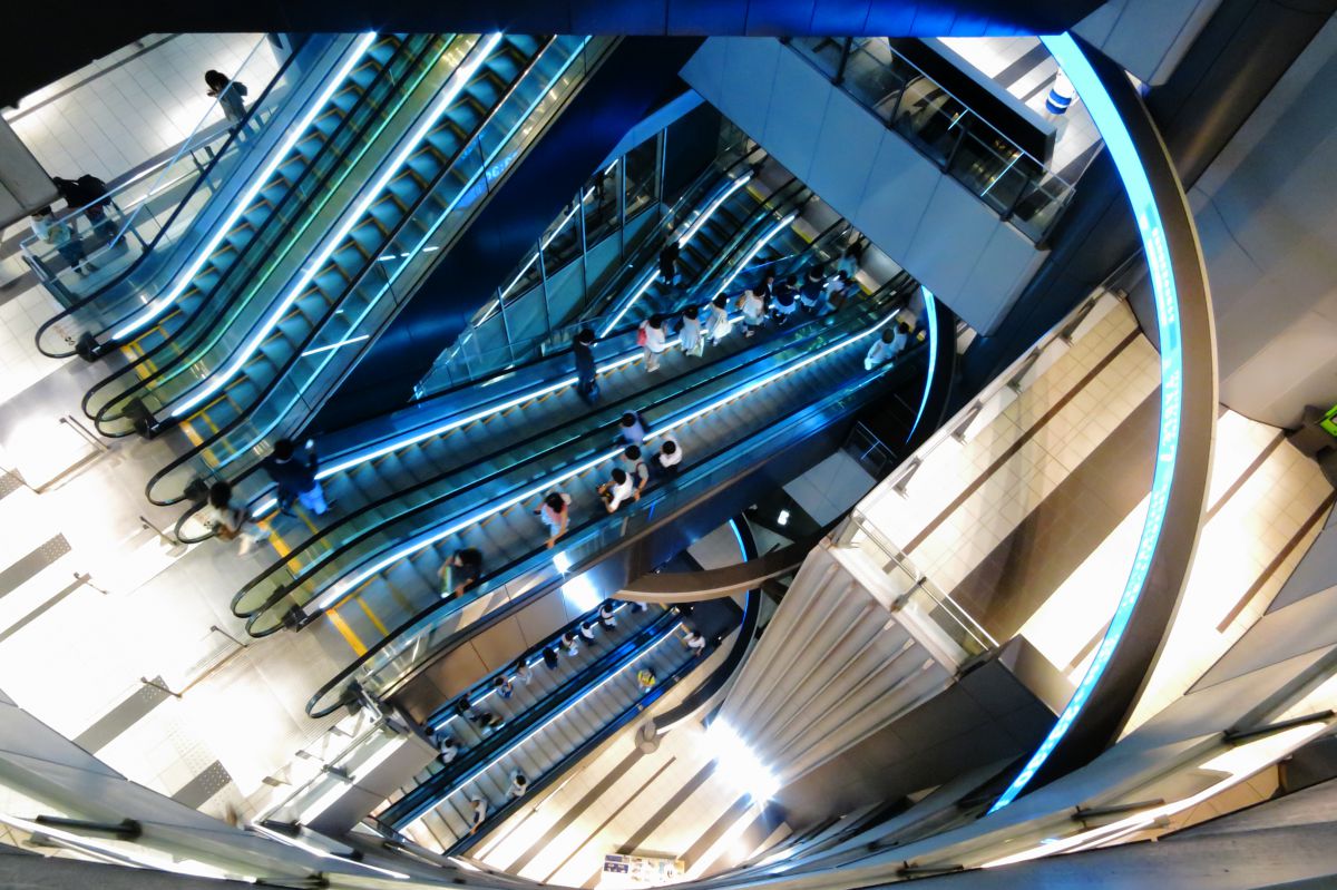 blue steps | GANREF