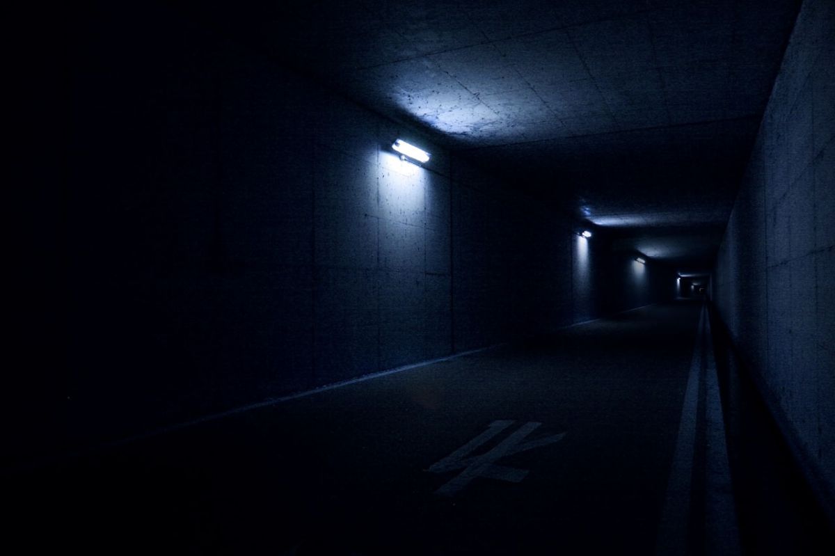 光、闇、光、闇… | GANREF