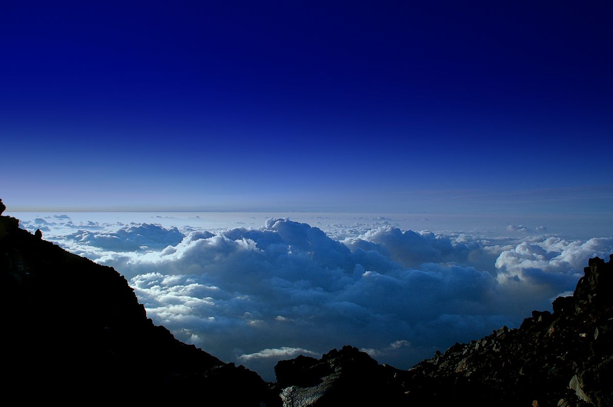 紺碧 の 空
