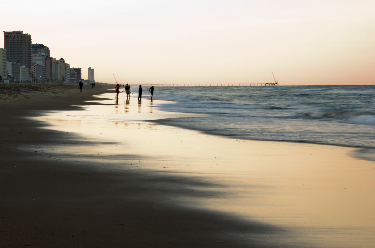 Beach Side | GANREF