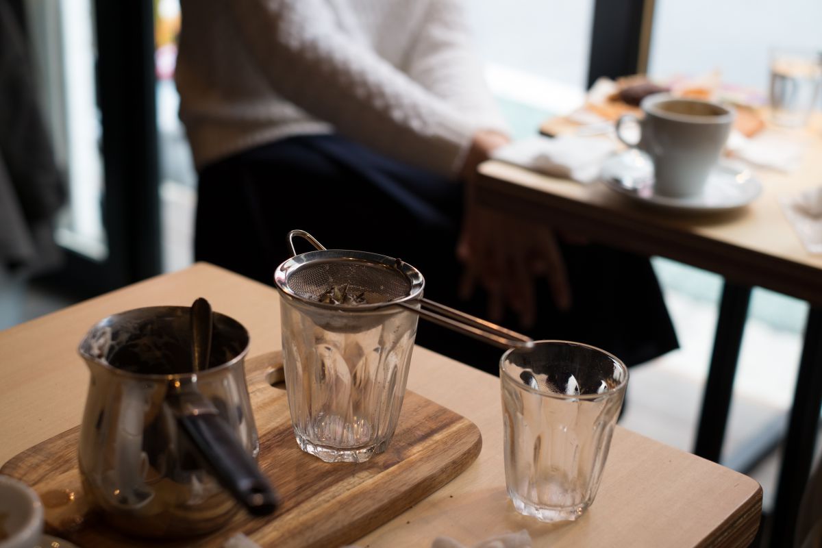 at the cafe | GANREF