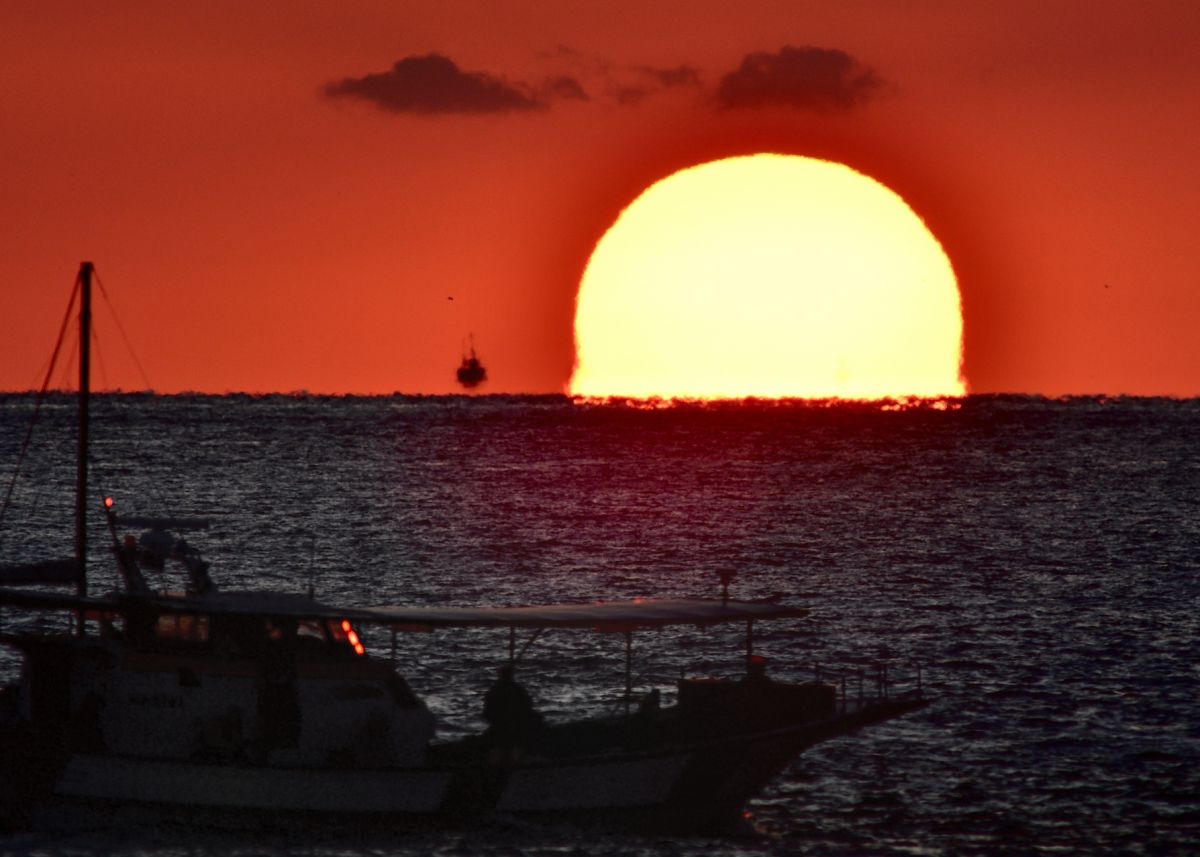 at sunset | GANREF