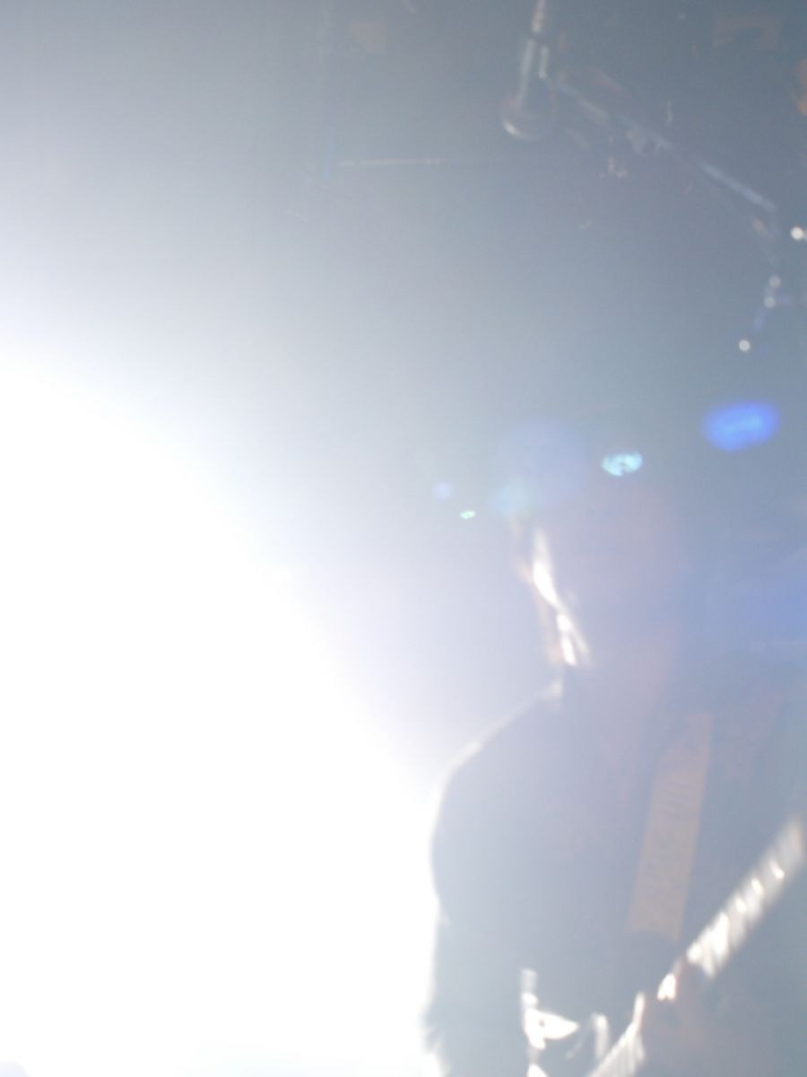 Light | GANREF