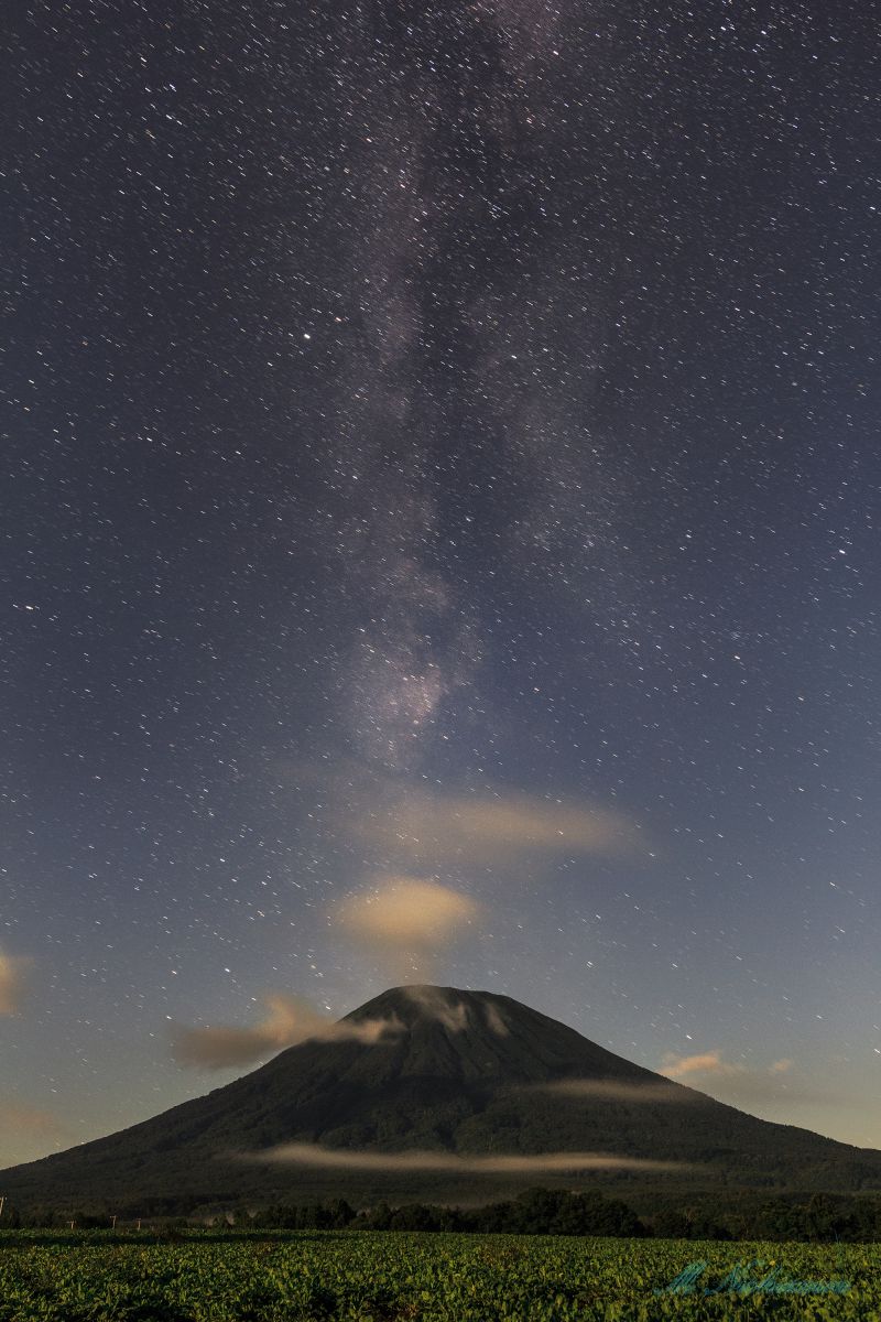 噴煙立ち上るⅡ GANREF