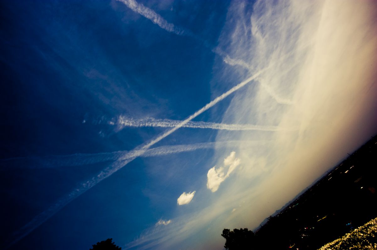 vapor trail | GANREF