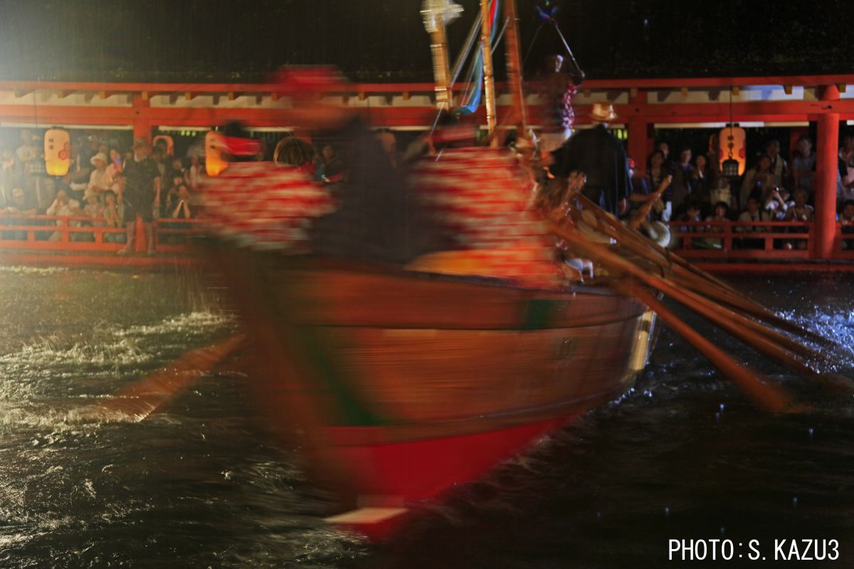 厳島神社・管絃祭 GANREF