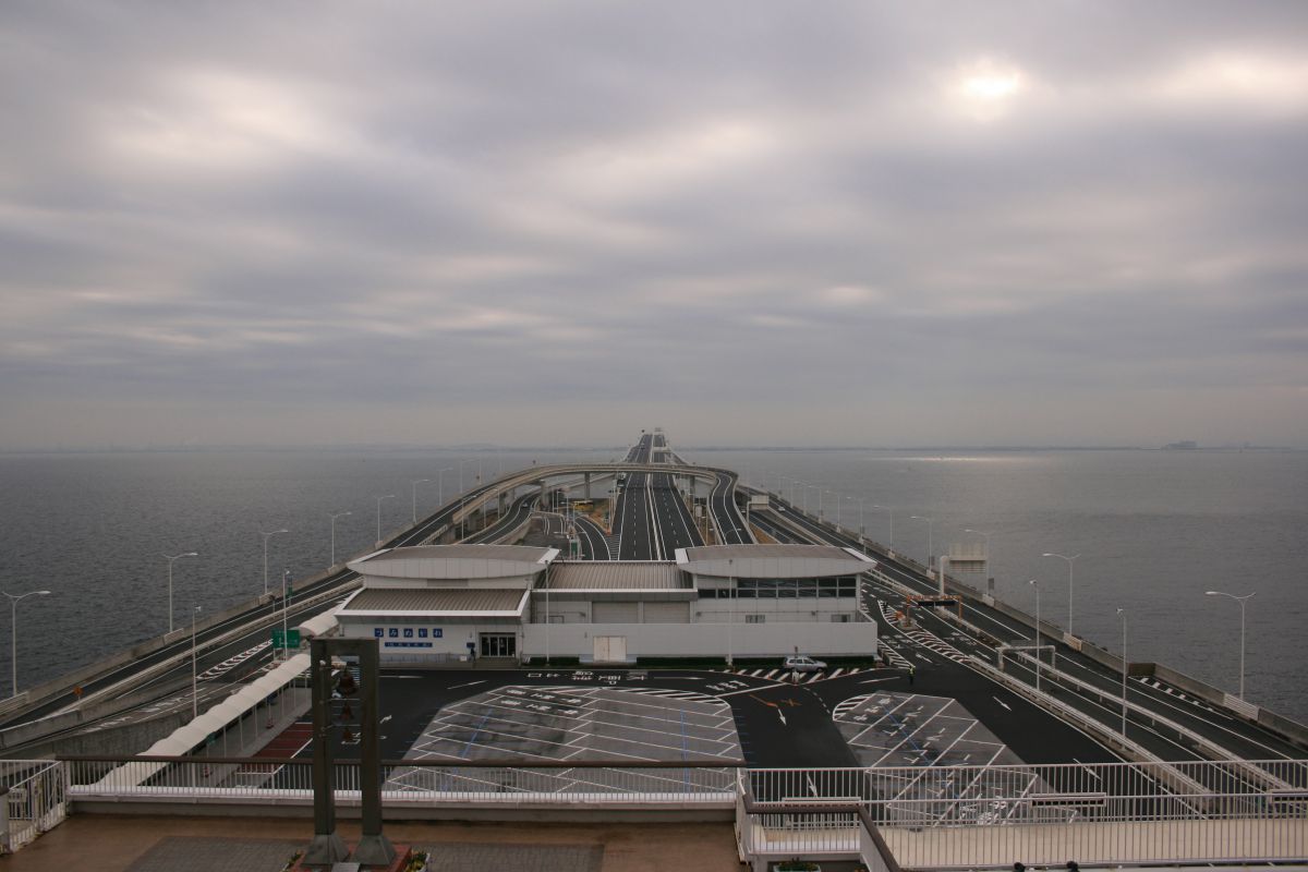海ほたる様 今年も開催！大人気の海ほたる・夜光虫ツアー】 | お知らせ | 三重県