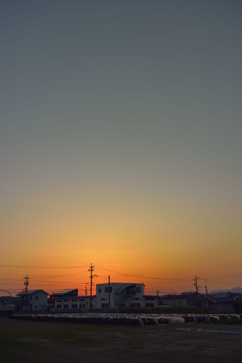 夕暮れ 何もない夕暮れ 何気ない日常 | GANREF