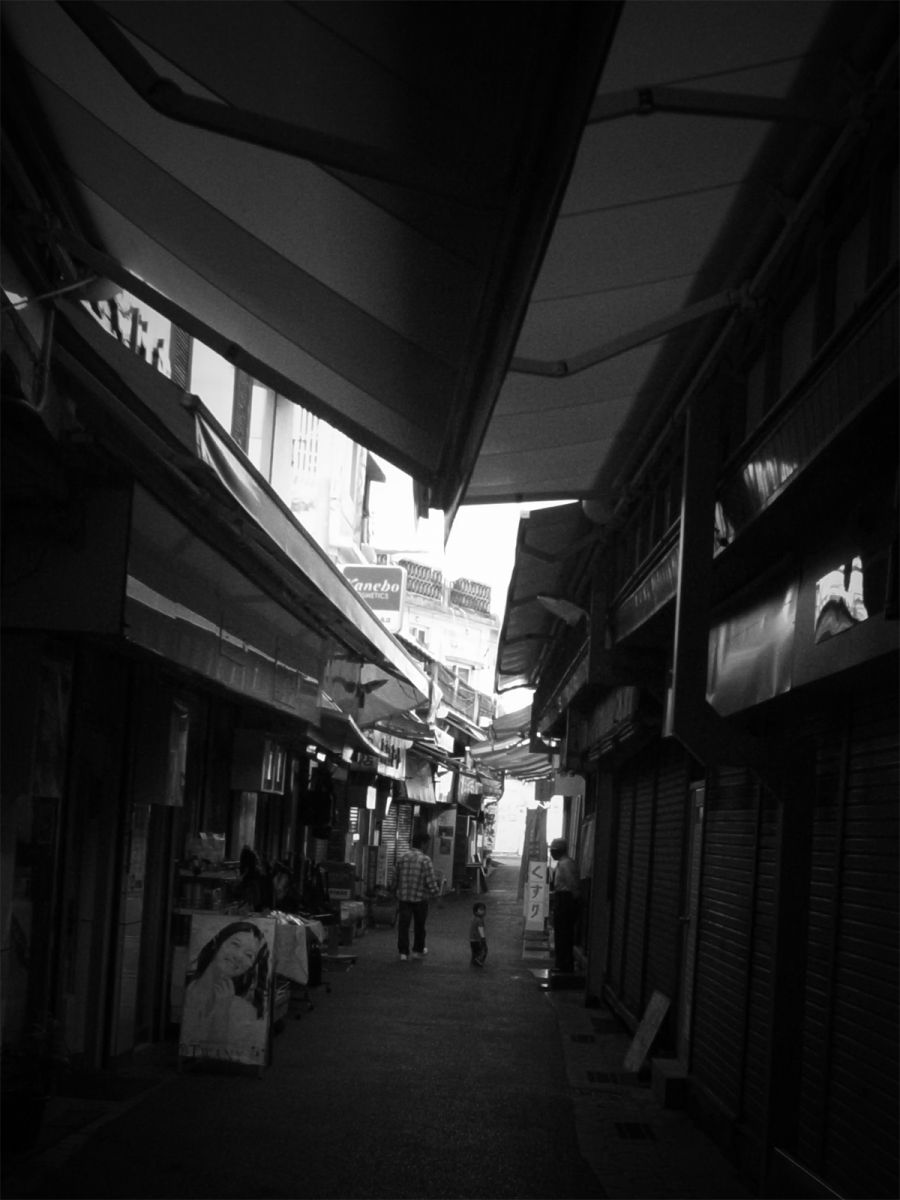 沖縄市 銀天街 GANREF