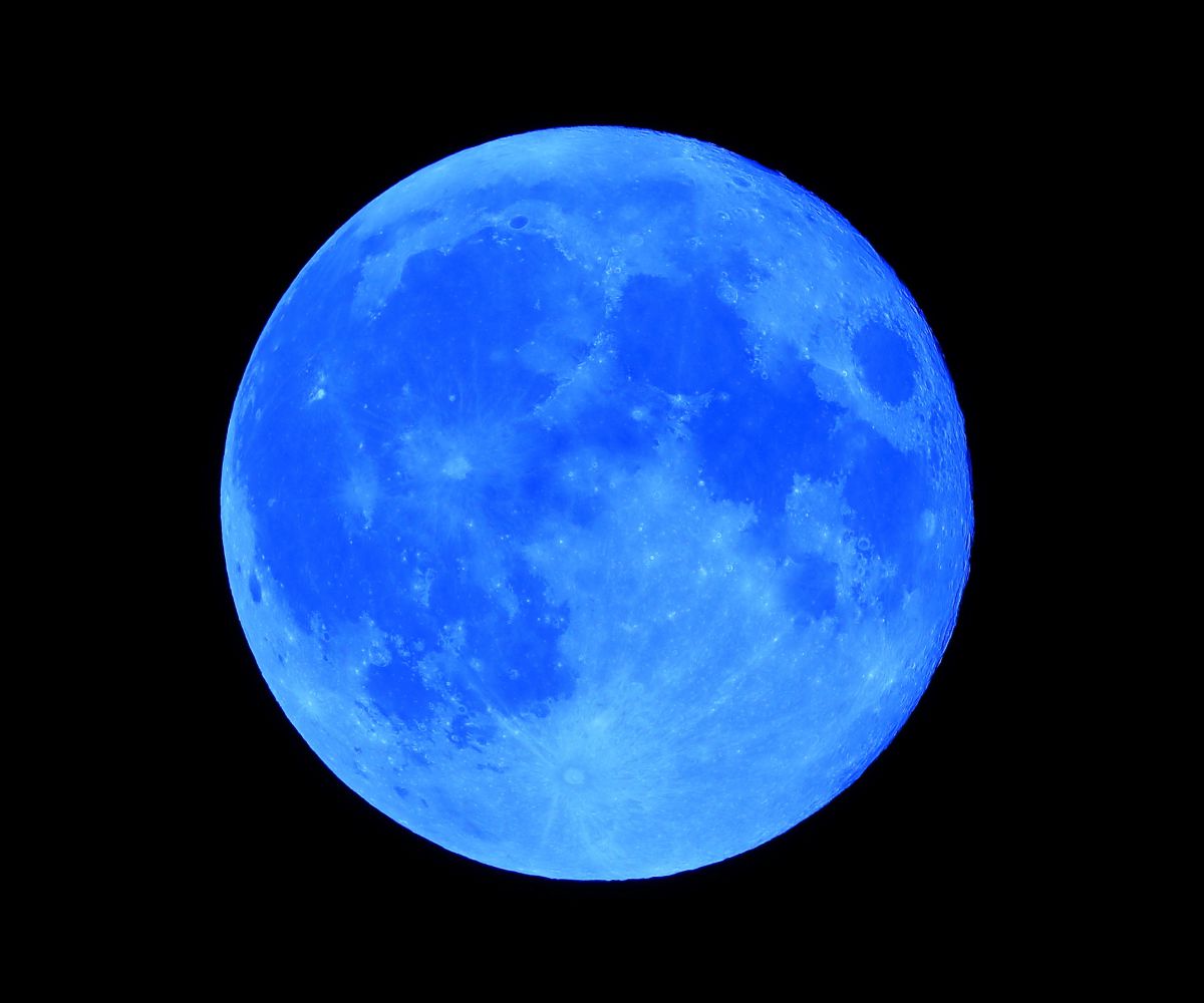 blue moon | GANREF