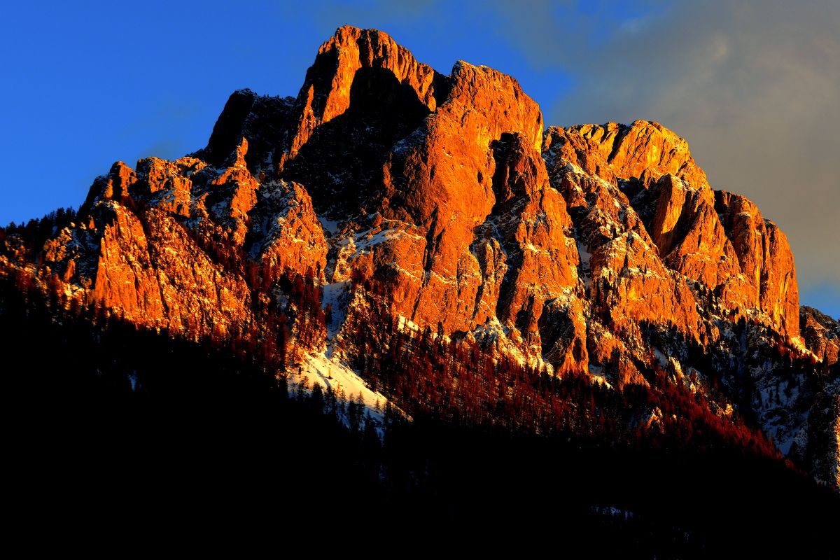 油絵　南アルプス　ドロミテ奇峰 ドロミティーの夕 | GANREF