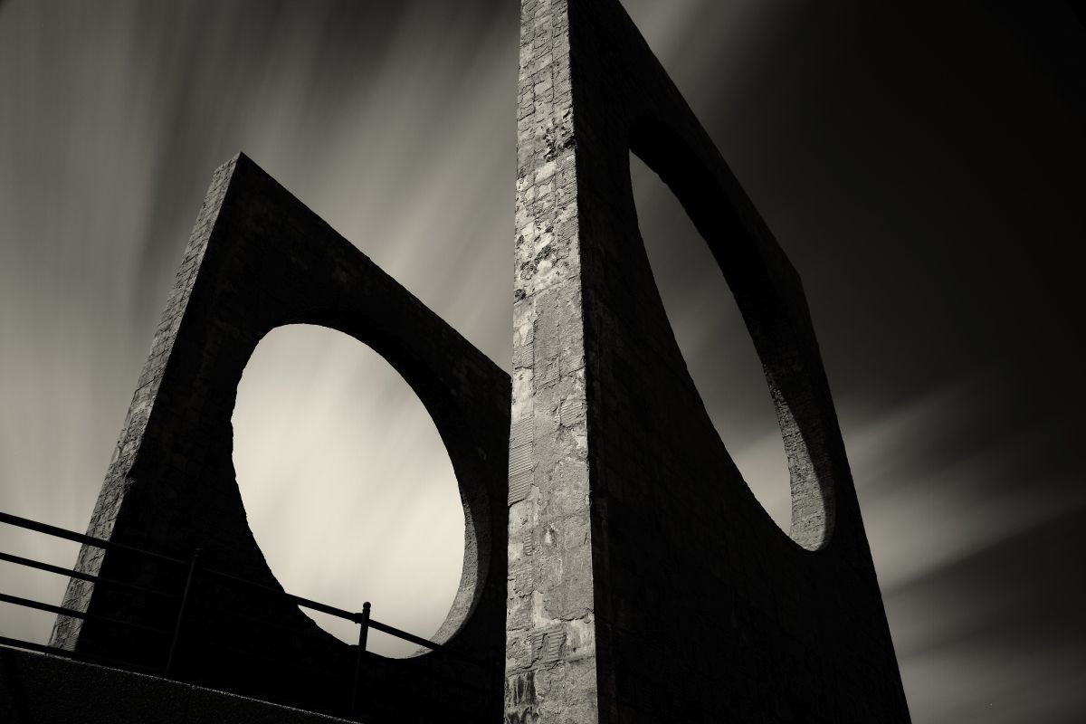 circle in wind | GANREF