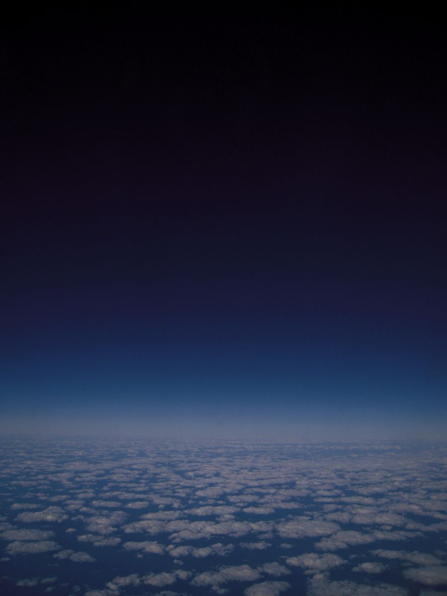 地球と宇宙の境界線 GANREF 地球と宇宙の境界線 GANREF