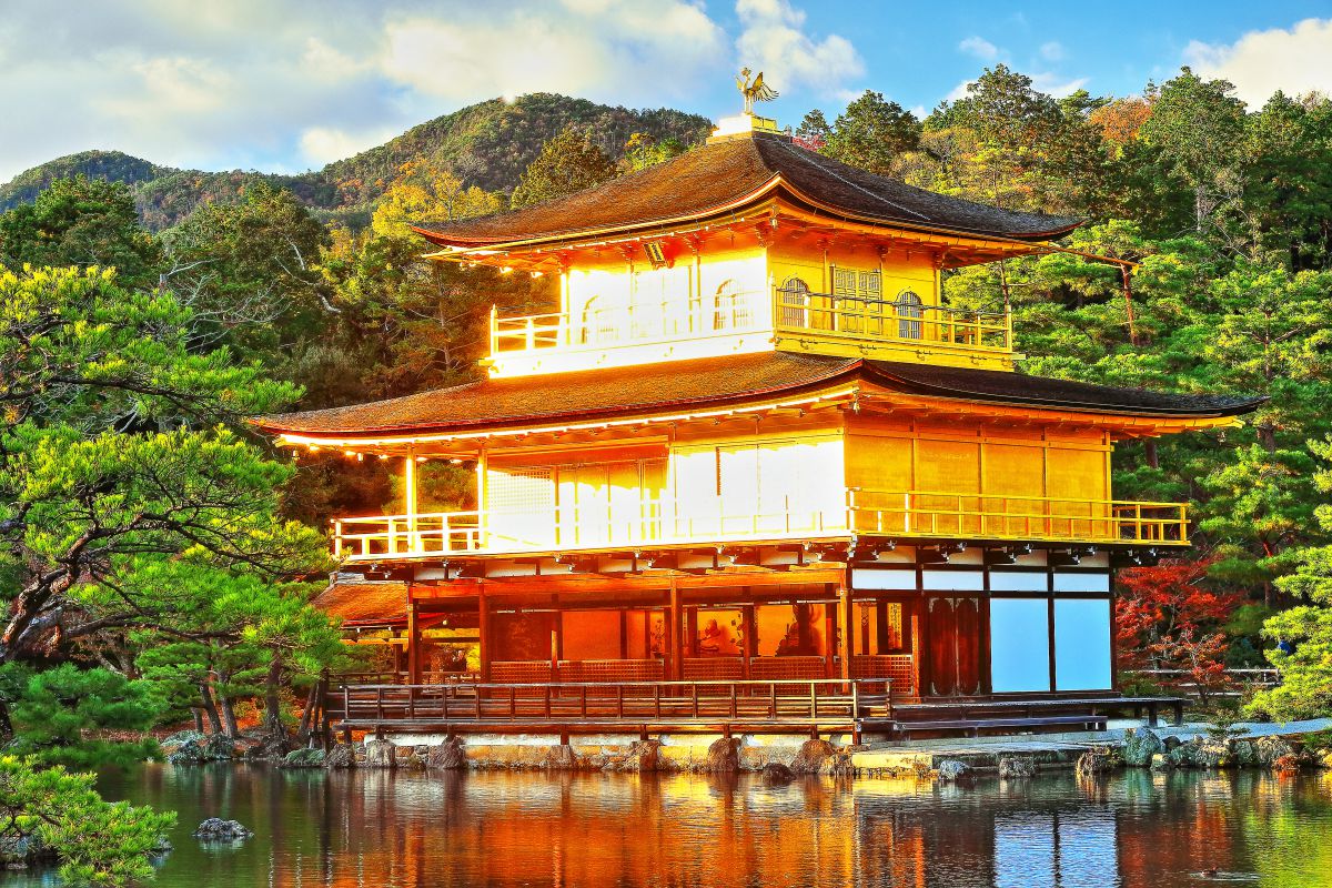 黄金の金閣寺 | GANREF