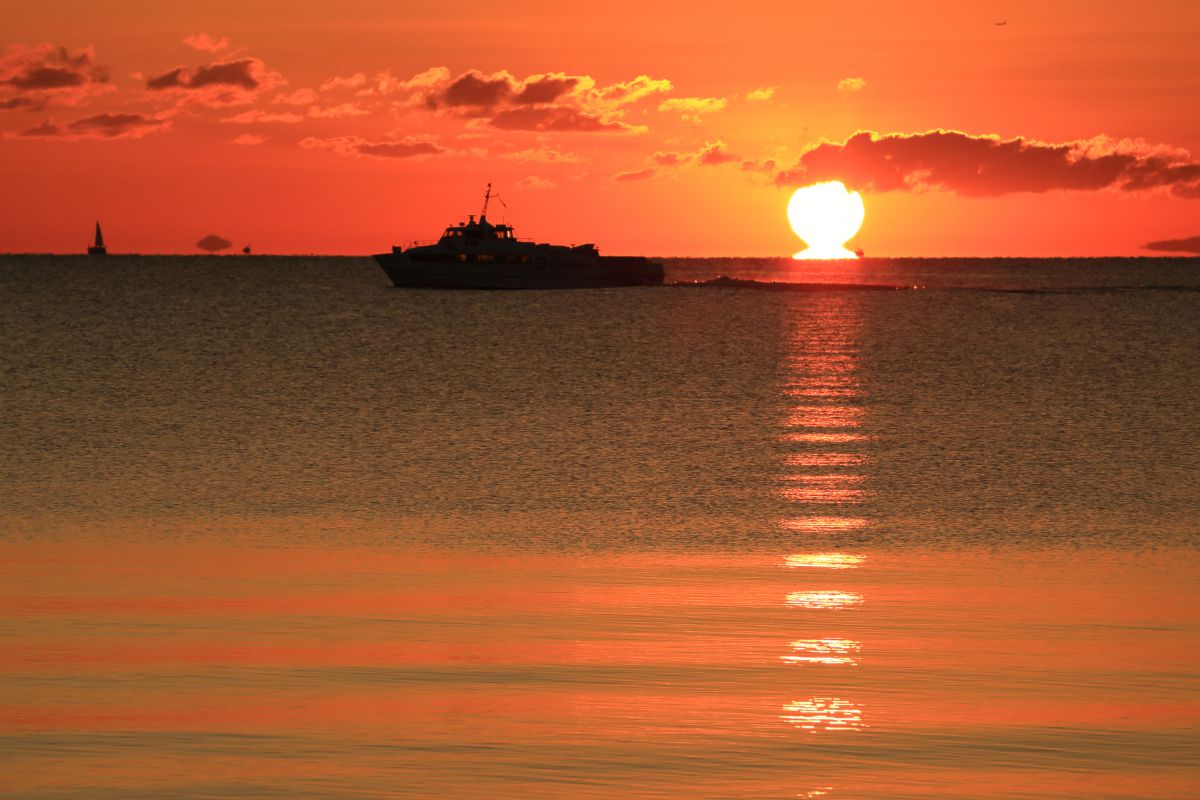 いい日旅立ち... GANREF