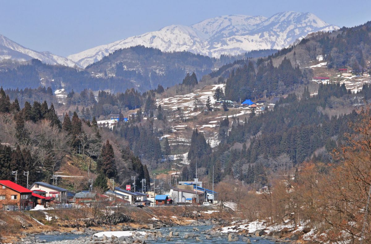 早春の小谷村 GANREF